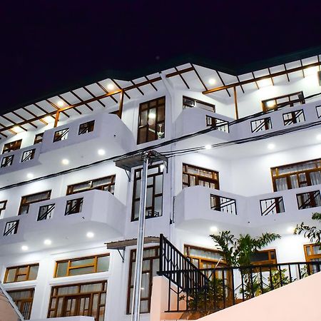 Saru Holiday Apartment - Up To 6 Guests Kandy Extérieur photo