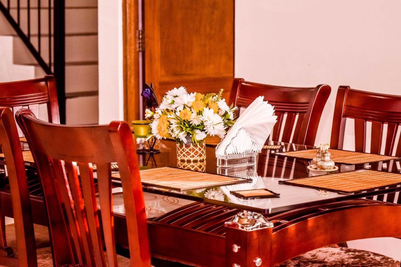 Saru Holiday Apartment - Up To 6 Guests Kandy Extérieur photo